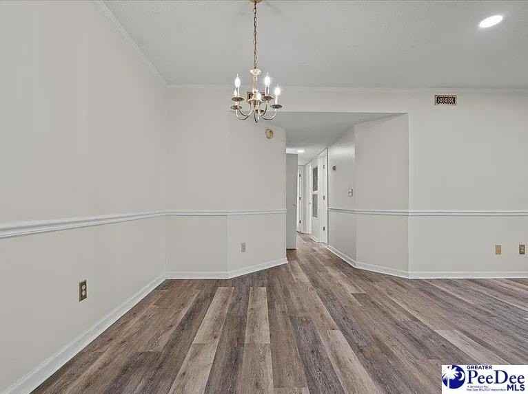 701 Coventry Ln - Photo 5 of 29