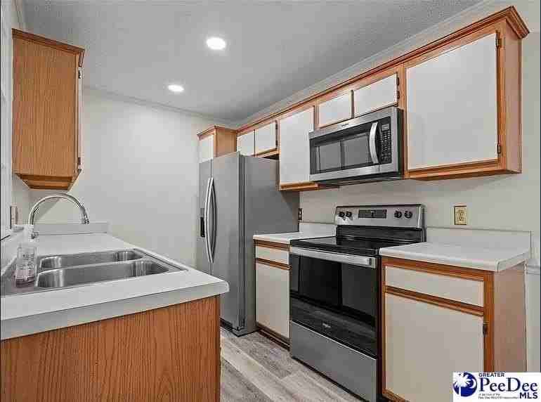 701 Coventry Ln - Photo 7 of 29