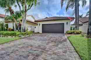 Esplanada Cir W - Photo 1 of 1