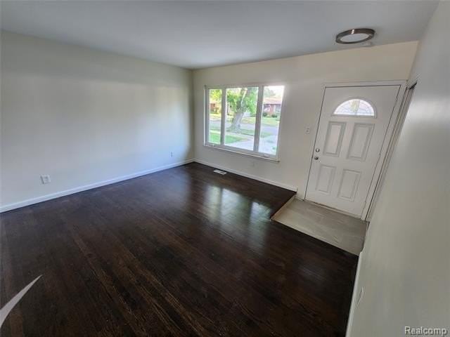 30801 Birchwood St - Photo 5 of 19