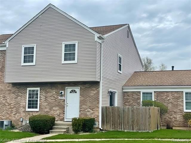 23594 N Rockledge