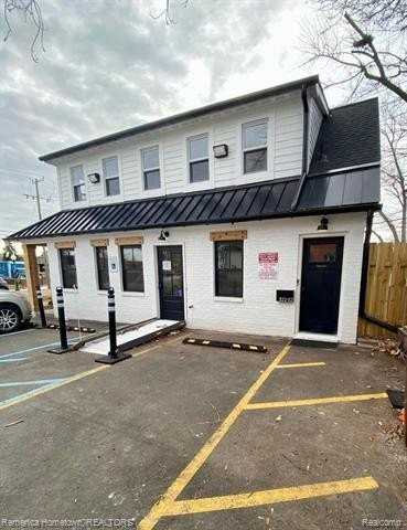 322 S Harvey St - Photo 2 of 14