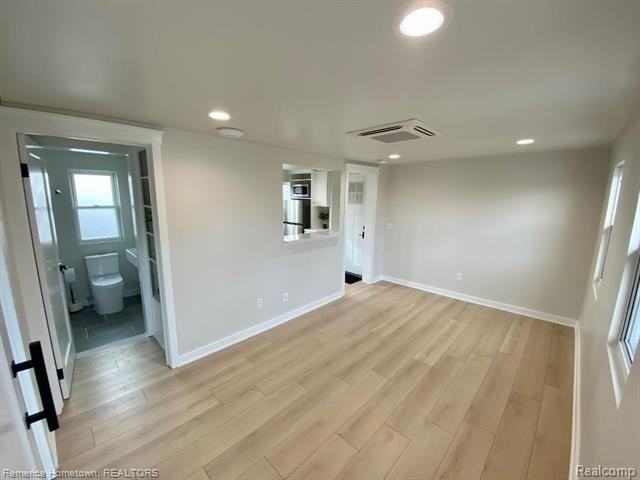 322 S Harvey St - Photo 6 of 14