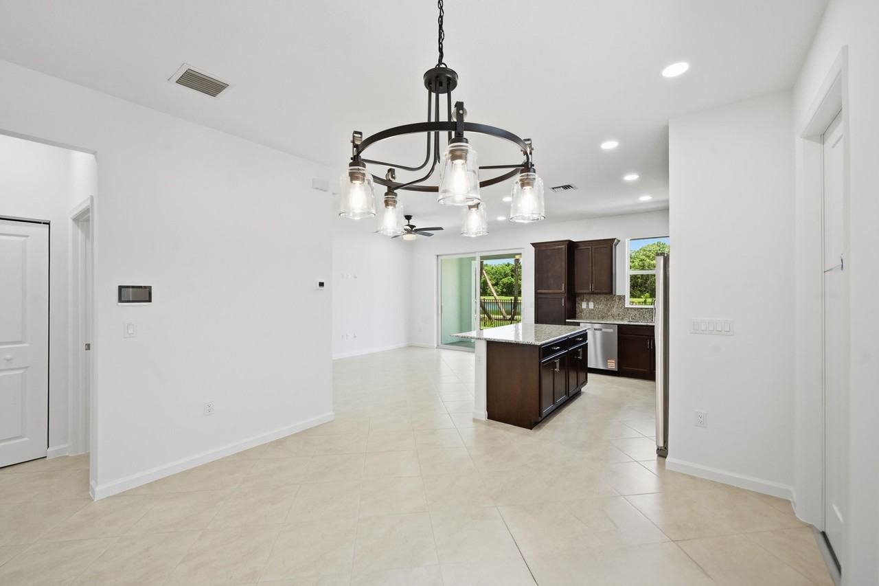 4332 Brookgreen Sq - Photo 5 of 41