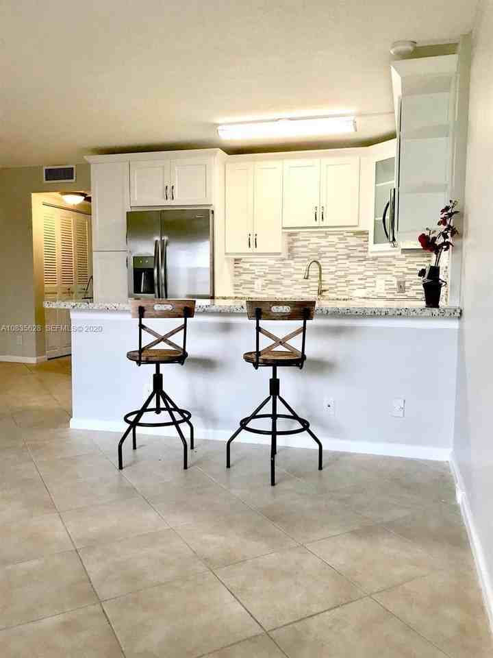 86 Mansfield C - Photo 3 of 29