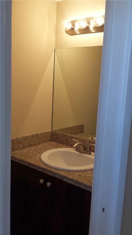 4728 Nw 90th Ave - Photo 7 of 16