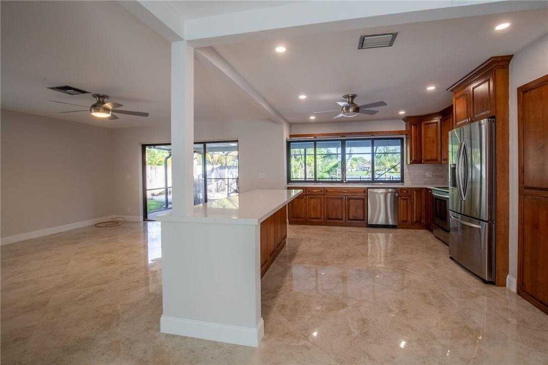 5100 Sw 104th Ave - Photo 7 of 42