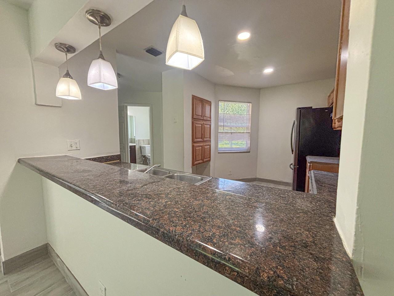 11401 Nw 45th St #11401 - Photo 4 of 19