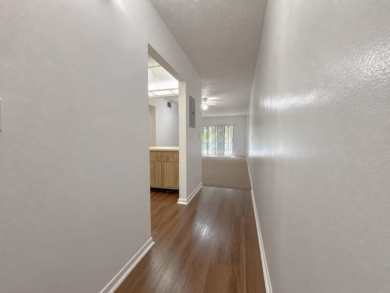 8512 Nw 35th Ct #8512 - Photo 5 of 17