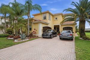 featured image of 4681 Sw 131st Ter