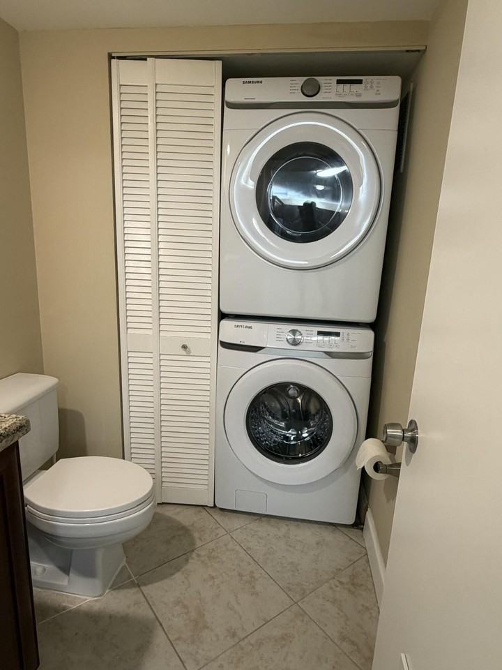 2407 24th Ln - Photo 5 of 18
