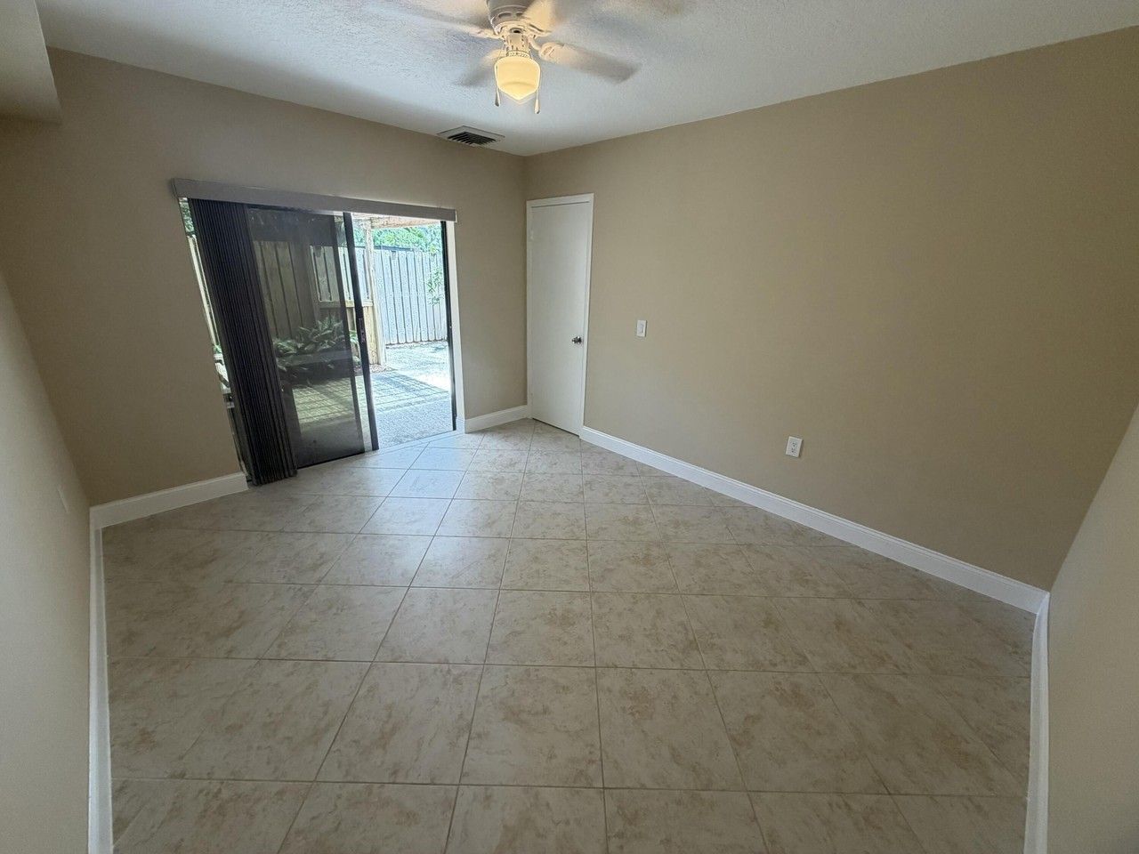 2407 24th Ln - Photo 7 of 18