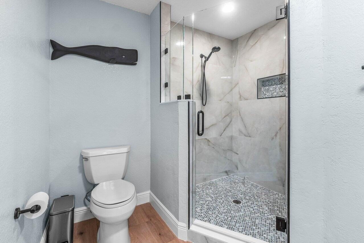3303 Custer Ave - Photo 6 of 27
