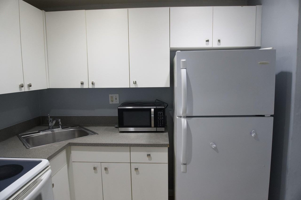 151 Se 6th Ave #3 - Photo 6 of 19