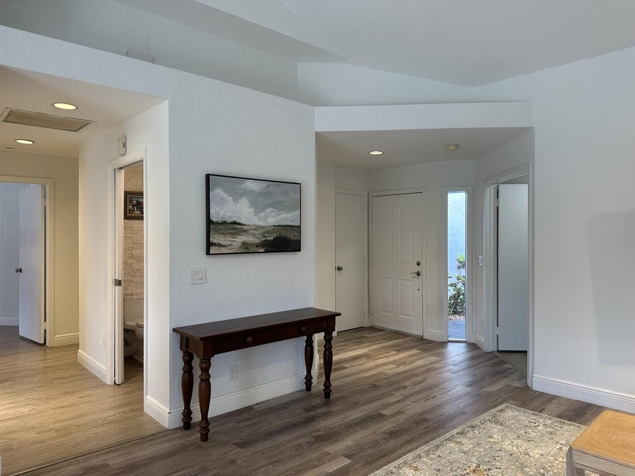 2162 Nw 52nd St - Photo 3 of 32