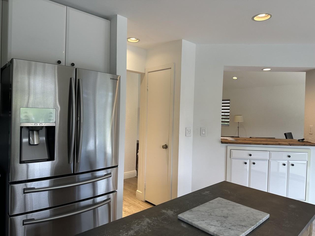 2162 Nw 52nd St - Photo 6 of 32