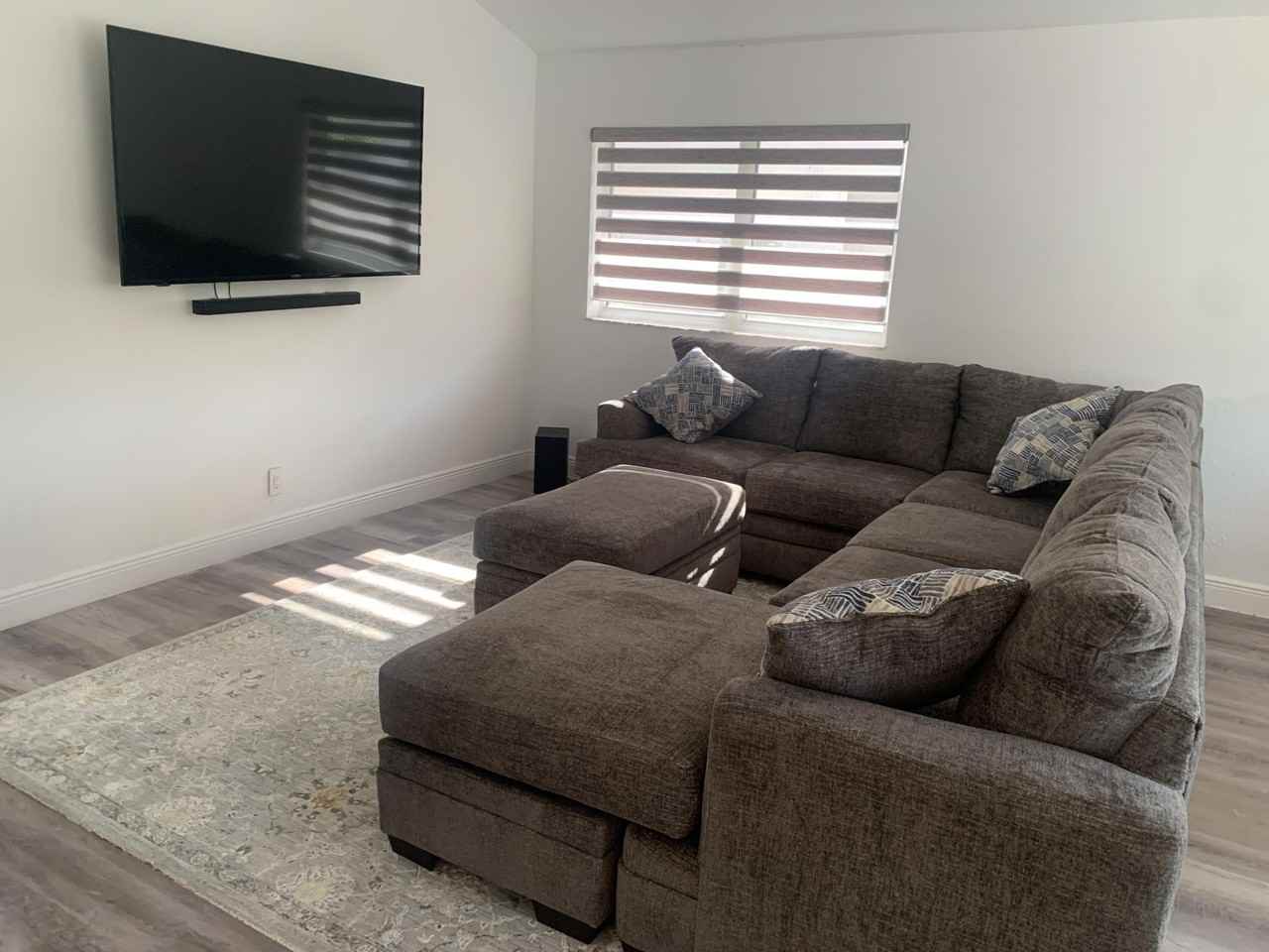 2162 Nw 52nd St - Photo 7 of 32