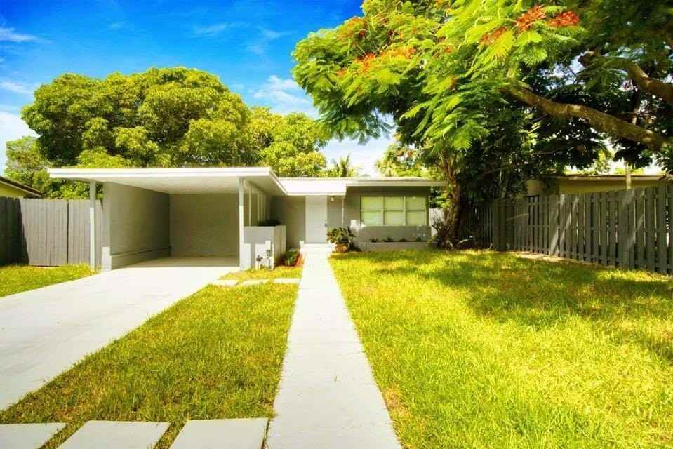 1117 Nw 7th Ter - Photo 3 of 33