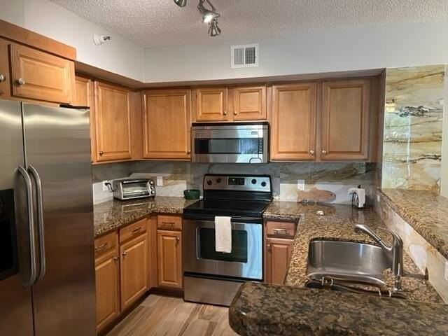 160 Yacht Club 206 Way - Photo 2 of 46