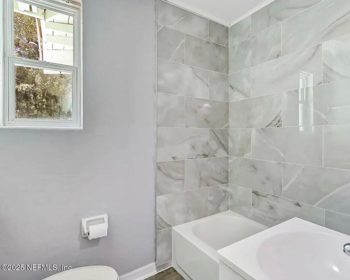5428 Bunche Dr - Photo 4 of 4