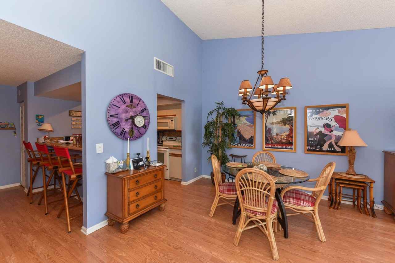 209 Ocean Dunes Circle - Photo 5 of 30