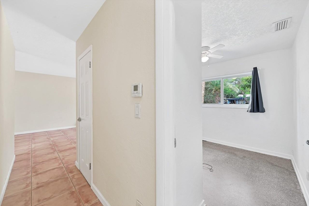 1101 Sw 1st Ave - Photo 7 of 49