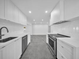 featured image of 1721 N 16th Ct