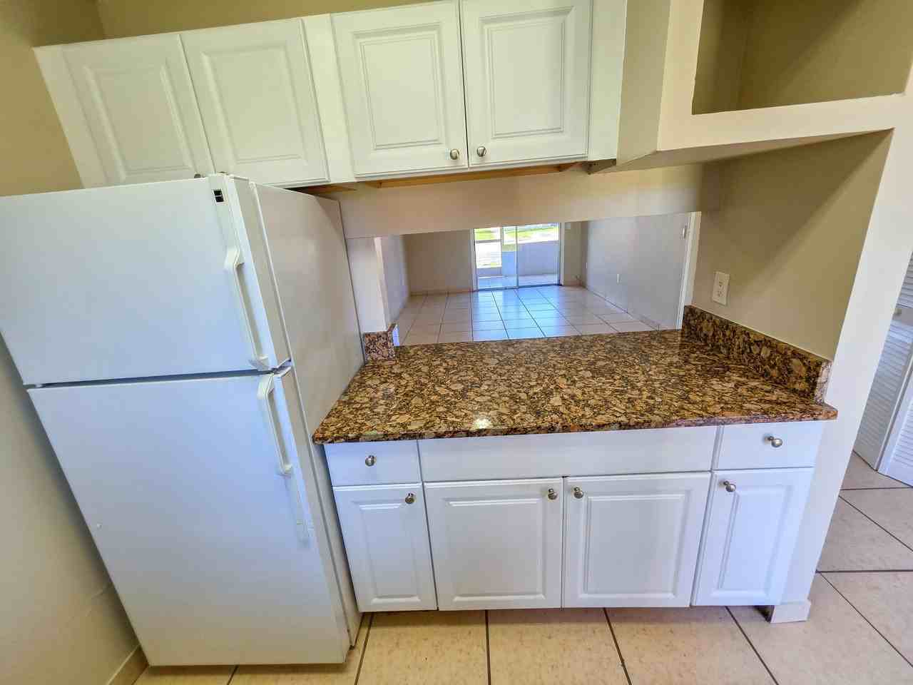 6100 Forest Hill Blvd #109 - Photo 4 of 15