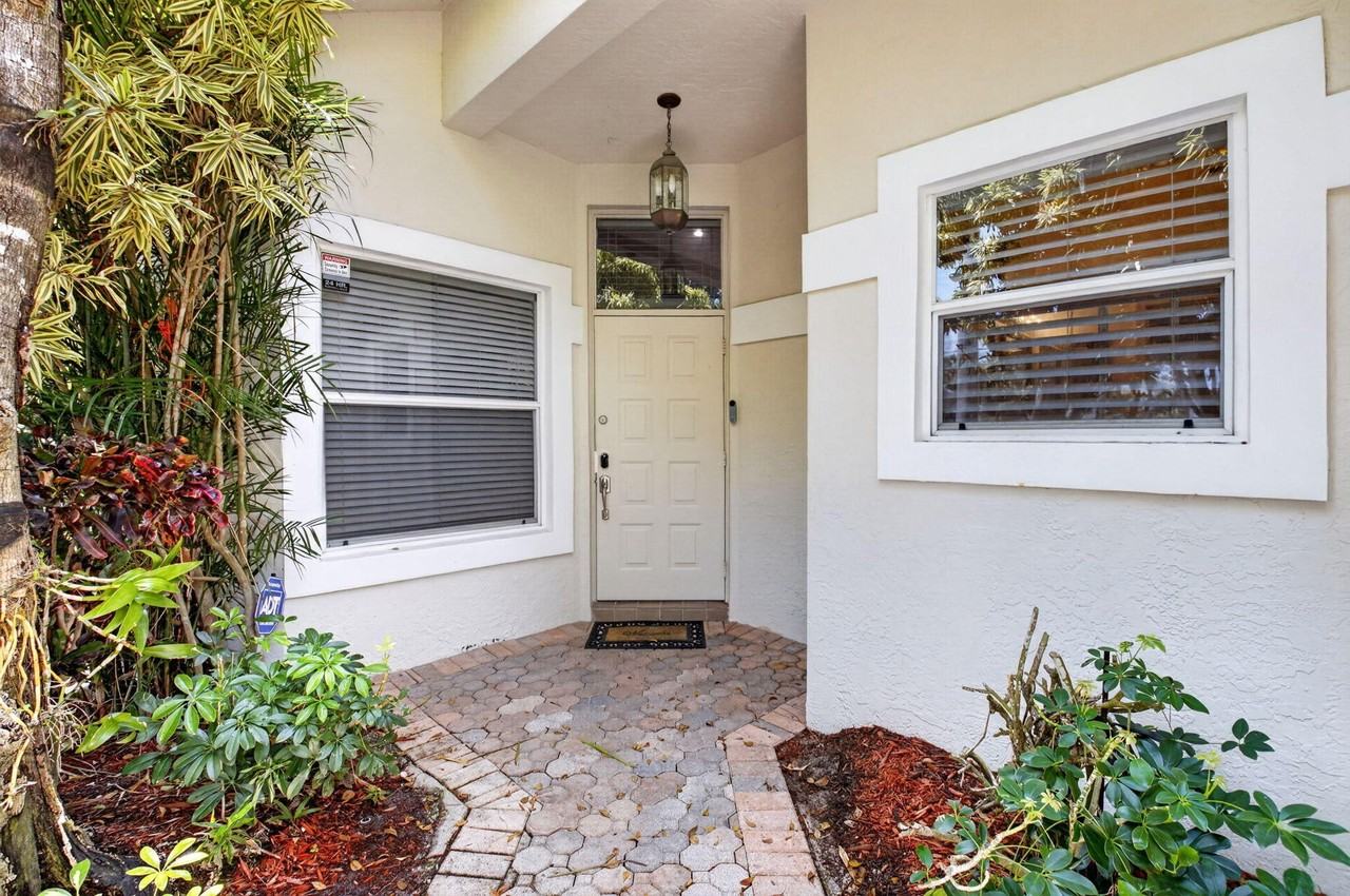 6694 Nw 26th Way - Photo 6 of 50