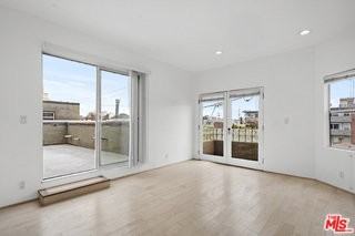 20 28th Ave #A - Photo 6 of 8