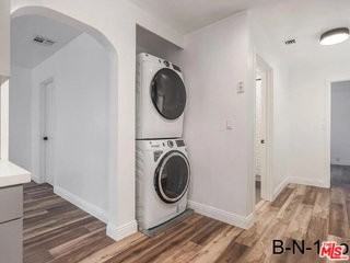923 N Stanley Ave - Photo 7 of 8