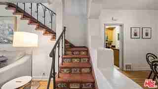 9904 Robbins Dr - Photo 5 of 8