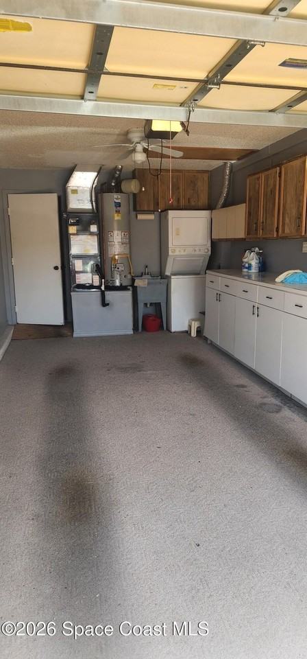 1612 Jolson Ct - Photo 2 of 20