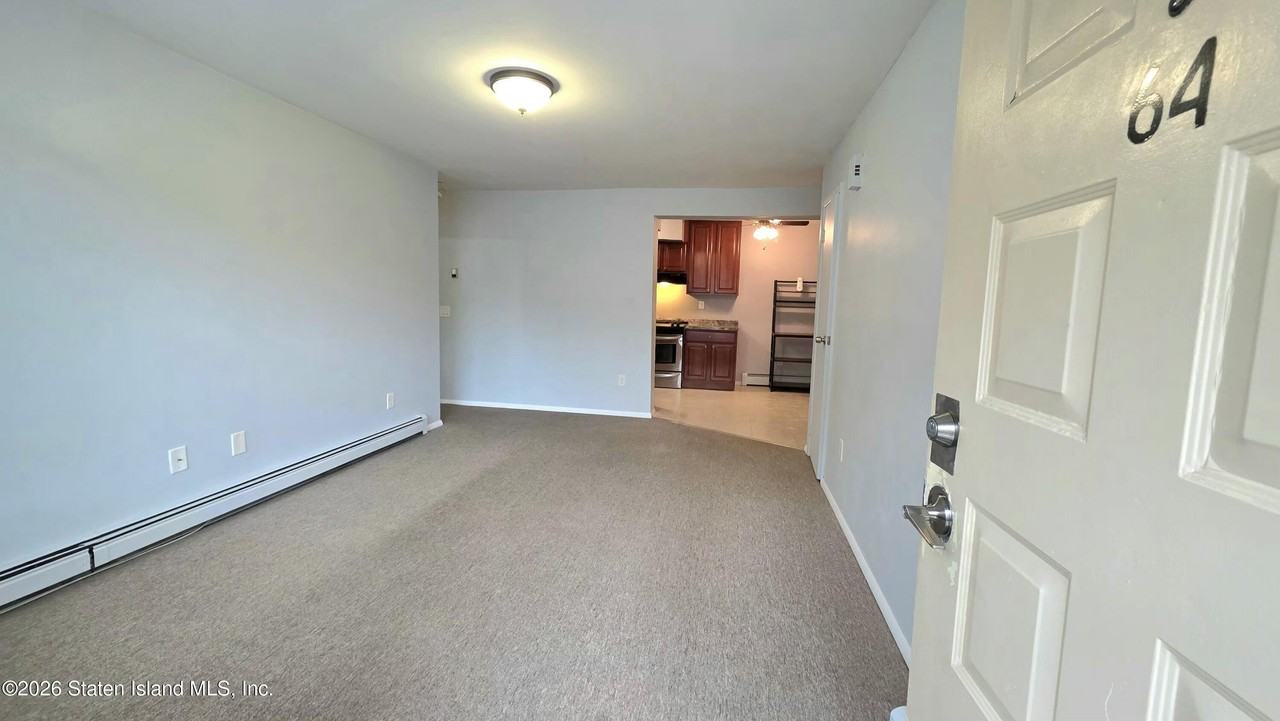 64 Daffodil Ln - Photo 6 of 23