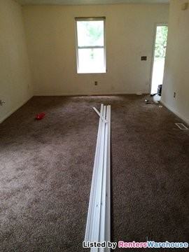 1111 N 17th Ave - Photo 3 of 9