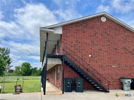 featured image of 412 Alpine St #D