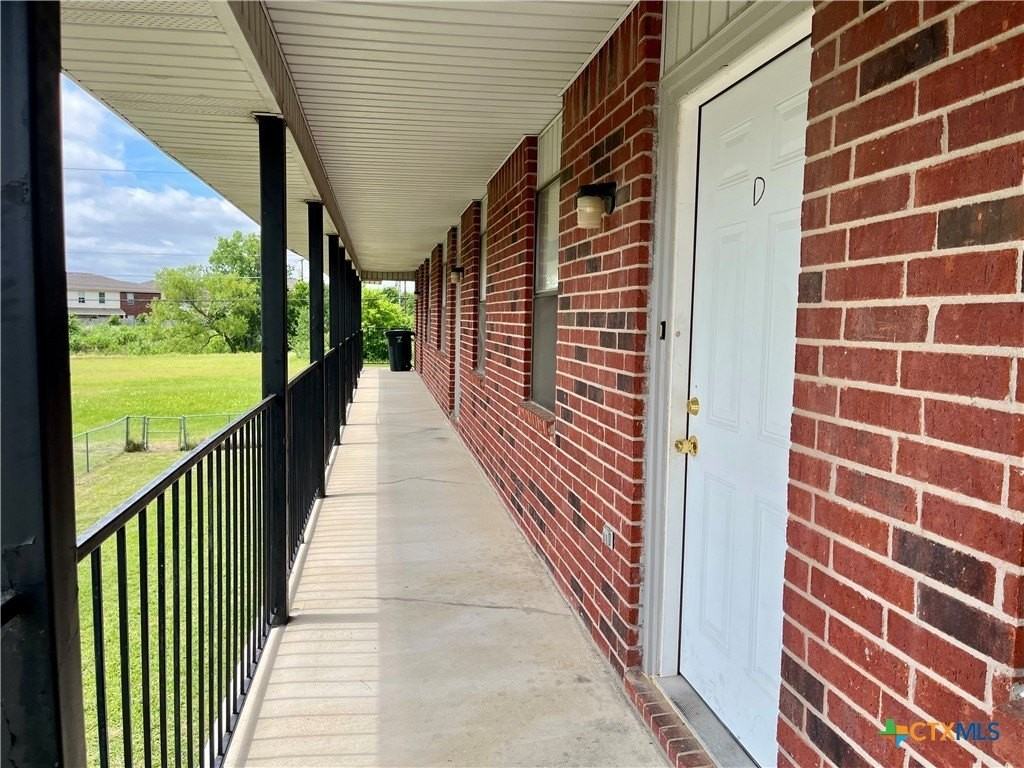 412 Alpine St #D - Photo 2 of 12