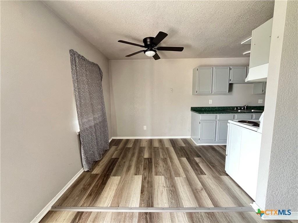 412 Alpine St #D - Photo 6 of 12