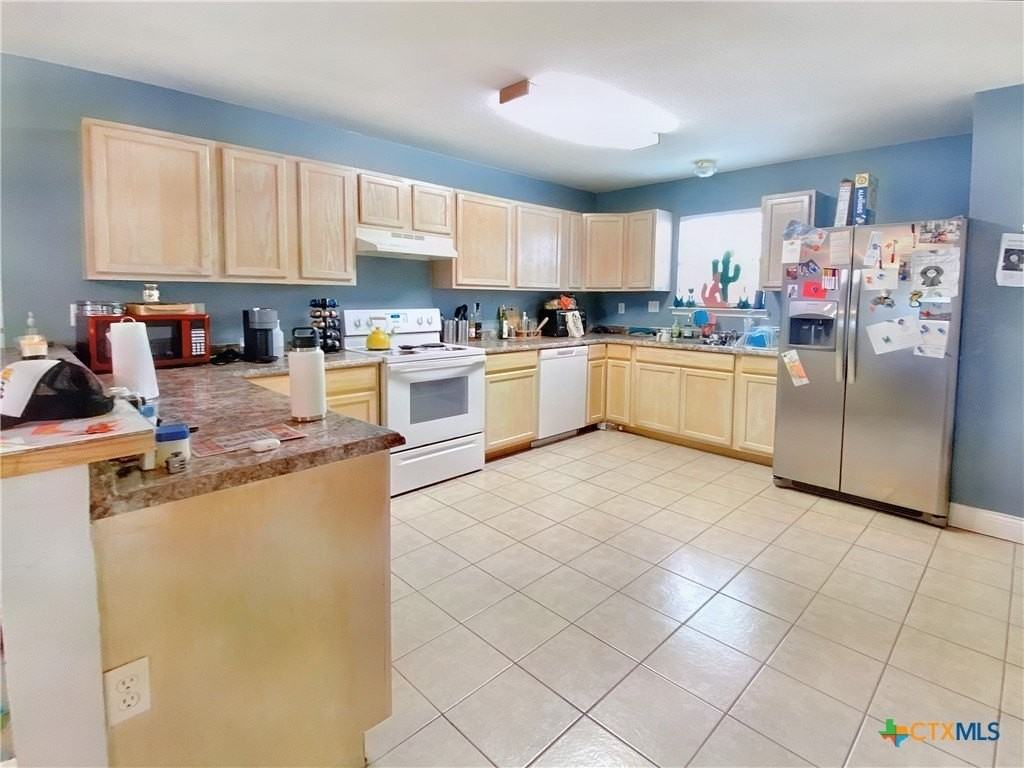 1149 Mira Loma Ln - Photo 5 of 21