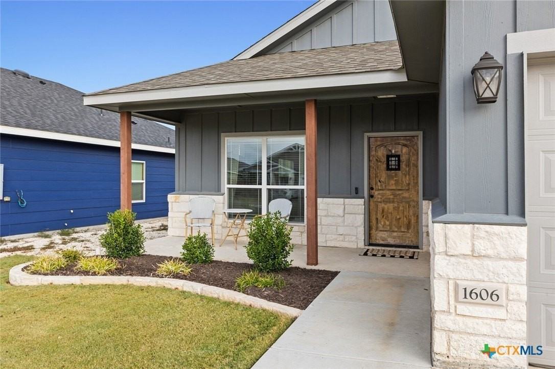 1606 Flatland Trl - Photo 5 of 38