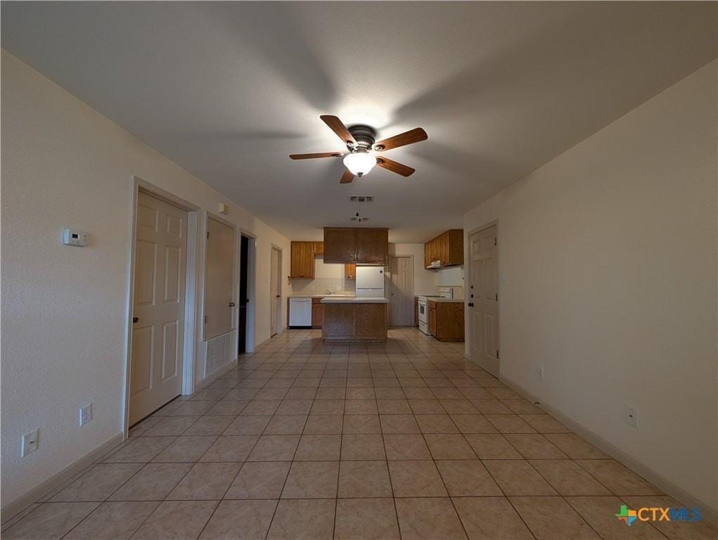 1134 Misty Acres Dr - Photo 4 of 42