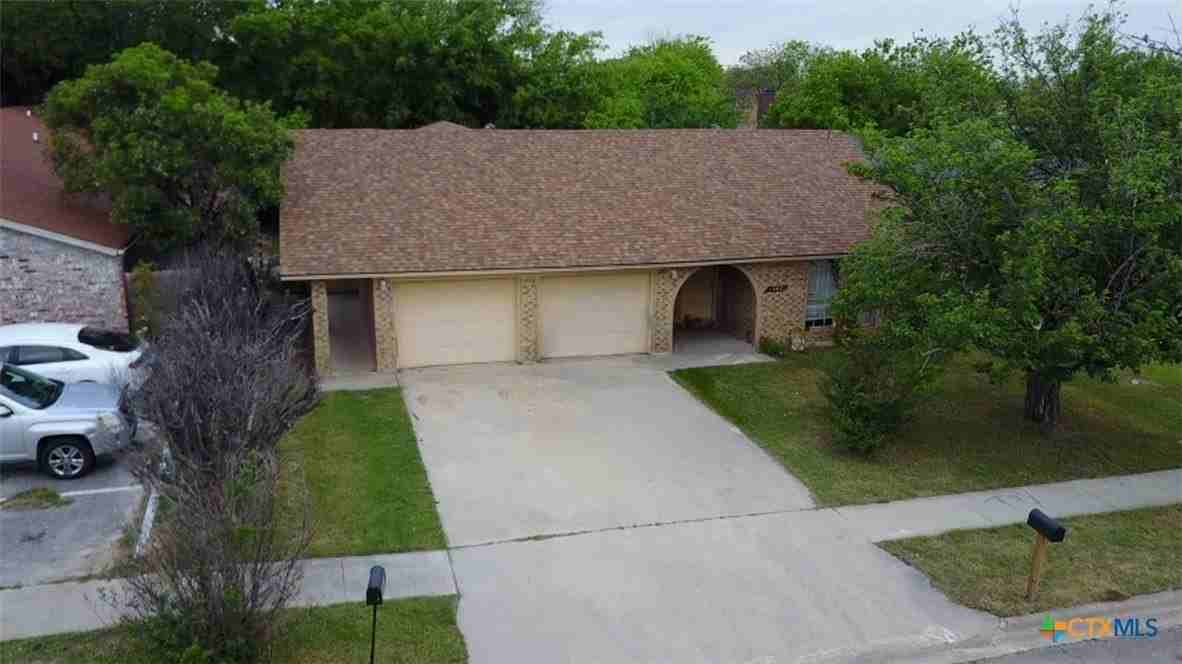 1207 Wales Dr #A - Photo 5 of 25
