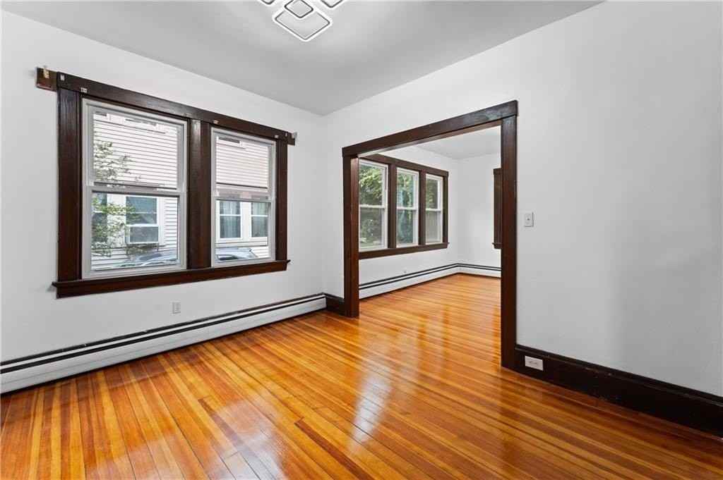 335 Blackstone St - Photo 3 of 8