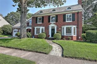 9 Kenilworth Way - Photo 1 of 1