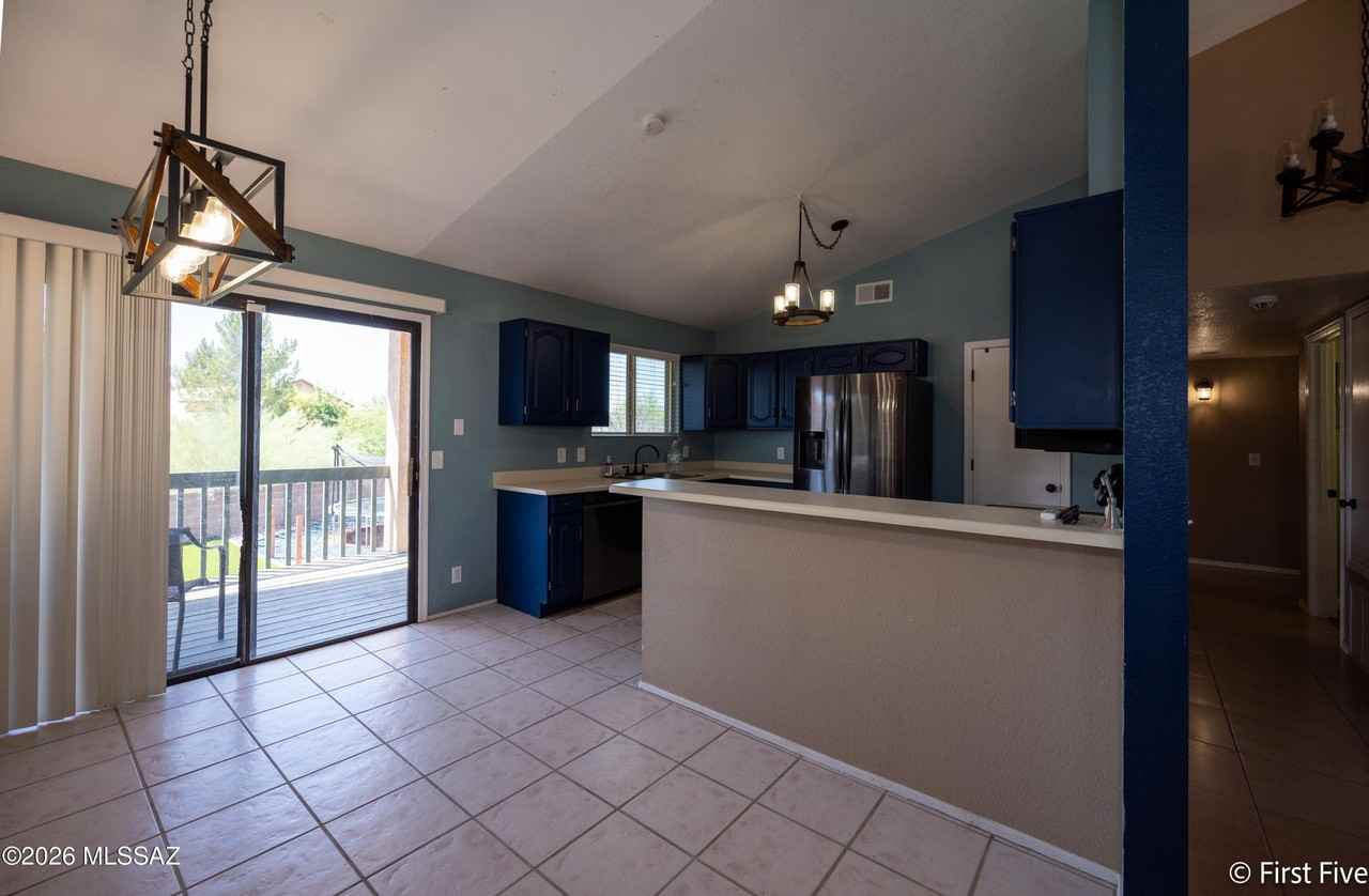 8984 N Eaglestone Loop - Photo 4 of 32