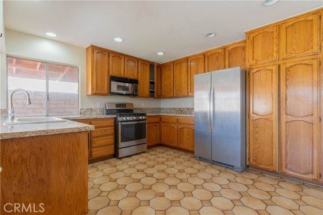 2990 N Rippling Creek Dr - Photo 4 of 4
