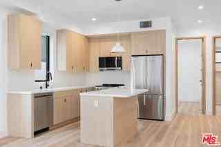 5313 Ben Ave #1 - Photo 7 of 8