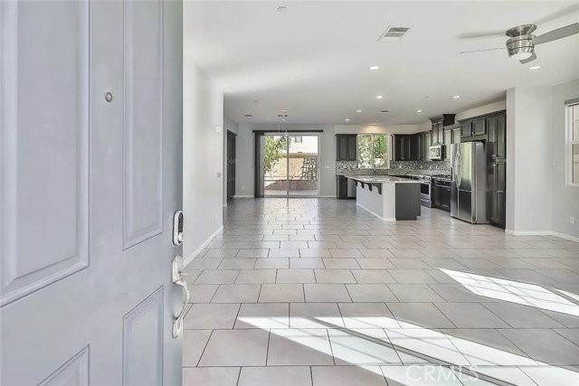 6746 N Glasner Ln - Photo 3 of 8