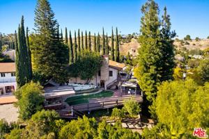 featured image of 4920 Llano Dr