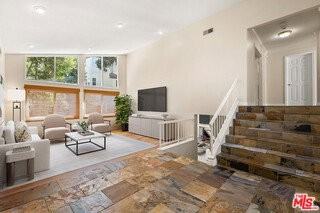 Parkway Calabasas - Photo 2 of 8